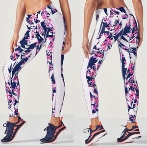 Fabletics Josephine legging printed pink purple s